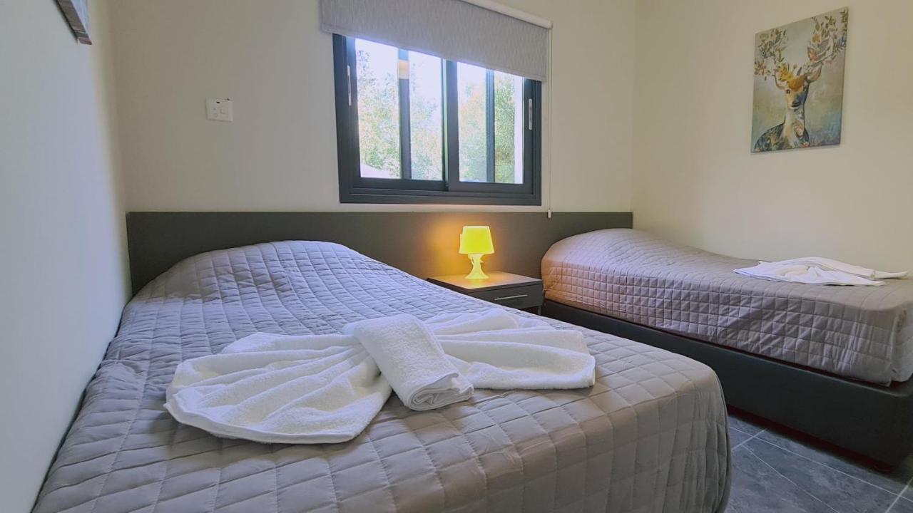 Appartement Nissi Twins Apts *